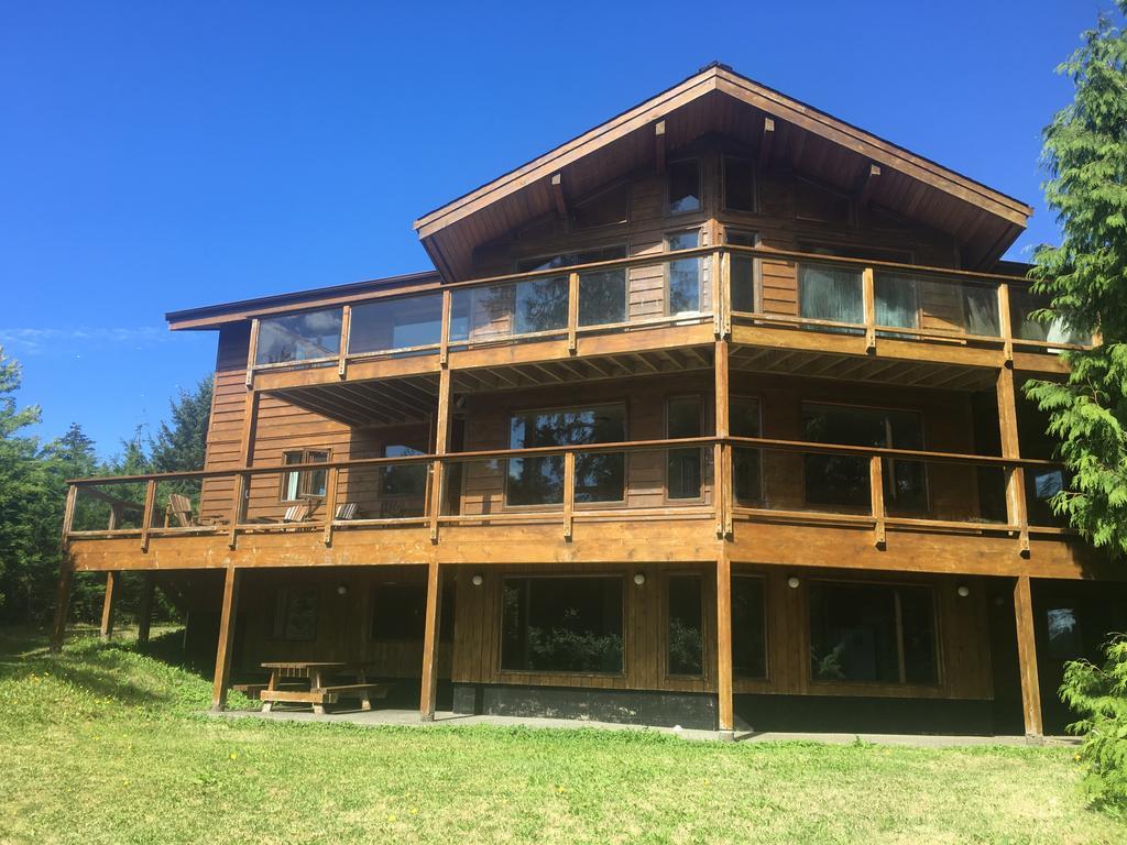 Tofino Stormbay Guest House Екстер'єр фото